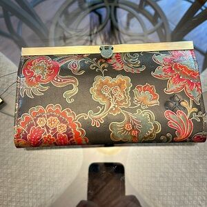 Patricia Nash Wallet